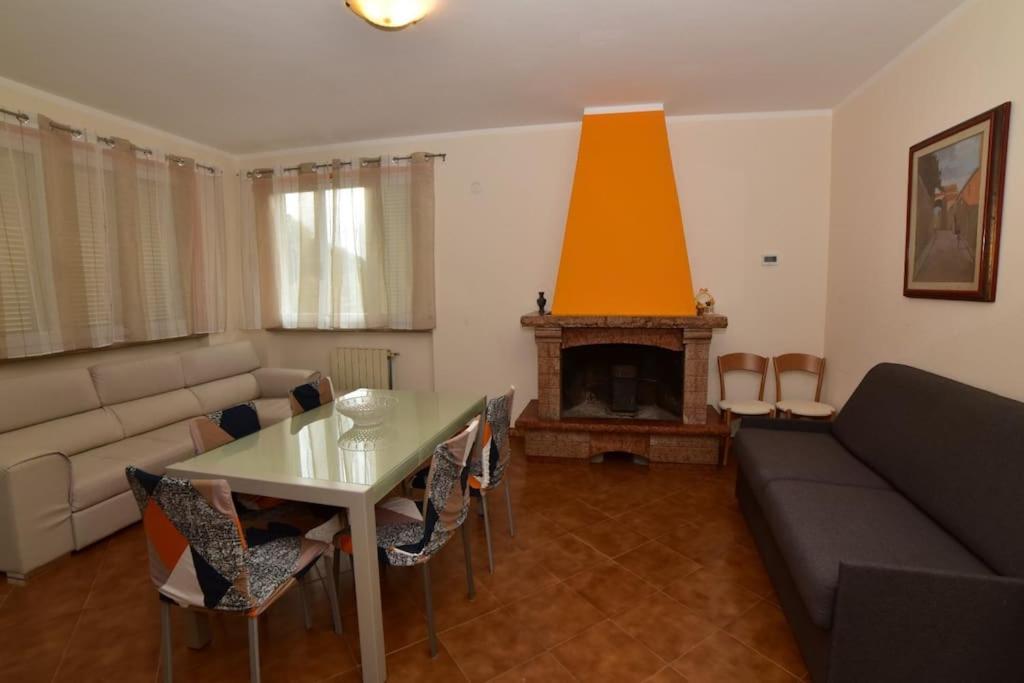 Casa Vacanze Il Pastore Tedesco Portoferraio Esterno foto